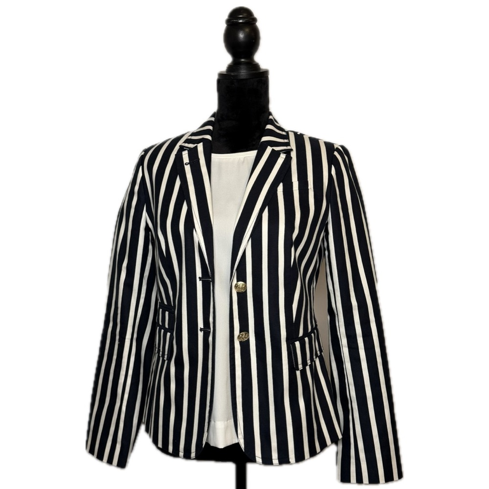 Banana Rebulic Stipe blazer